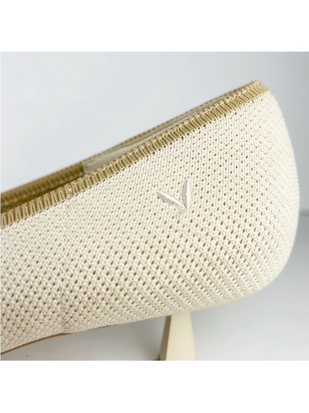 Vivaia Serena Pointed Toe Bow Detail Cream Ivory Slip On Kitten Heel EU 42 - Picture 10 of 14